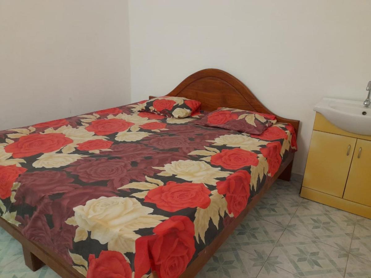 מלון קולומבו Rr House מראה חיצוני תמונה