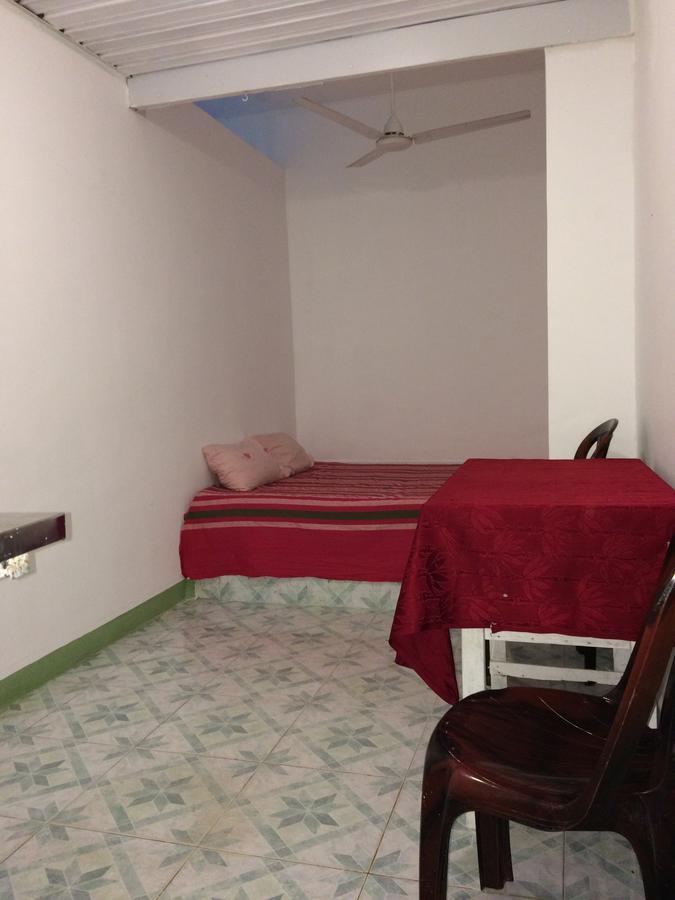 מלון קולומבו Rr House מראה חיצוני תמונה